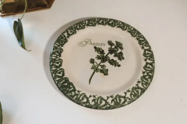 Henn Pottery Roseville Spongeware Parsley Herb  7.5" Plate