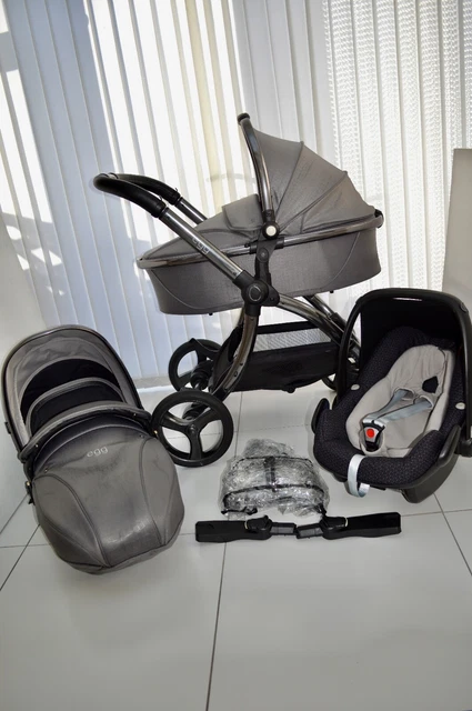 Egg 2 Jurassic Grey Limited Edtion Pram,Carrycot & Maxi Cosi Pebble Car Seat