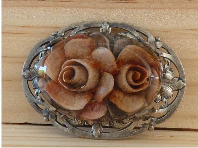 Broche aimantée Porte lunettes double fleur argentée