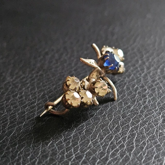 Broche Fleurie Art Nouveau Vintage - Strass Blancs Et Bleu, Métal Argenté, Occasion