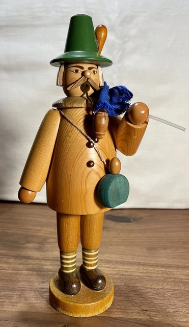 altes Räuchermännchen „Wanderer“: Handarbeit aus dem Erzgebirge, unbenutzt, 23cm