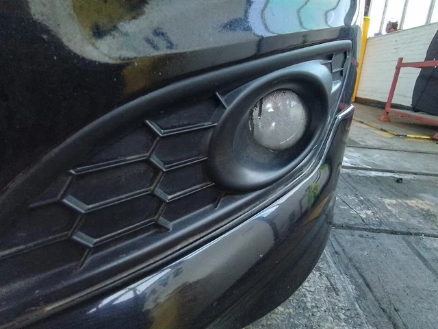 FENDINEBBIA ANTERIORE FORD FIESTA MK7 FL (B299) 12-17 PORTELLO 3 PORTE PASSEGGERI Lampada nebbia