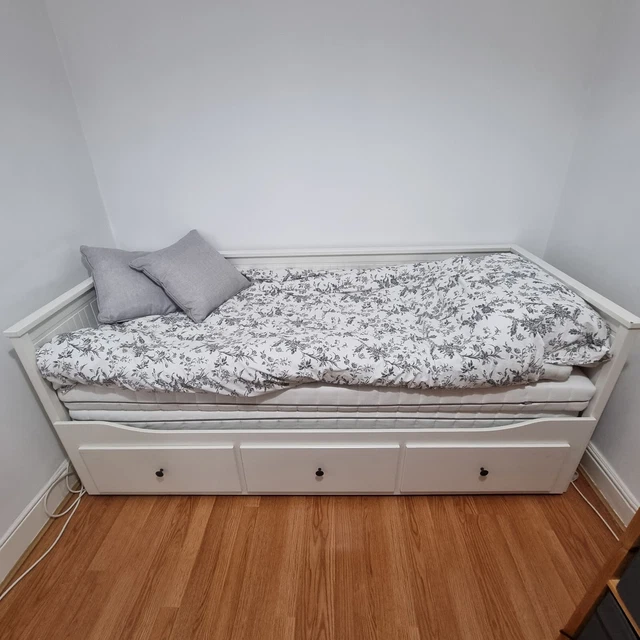 IKEA HEMNES DAY Bed with 3 Drawers & 2 Mattresses 80x200cm Good Used