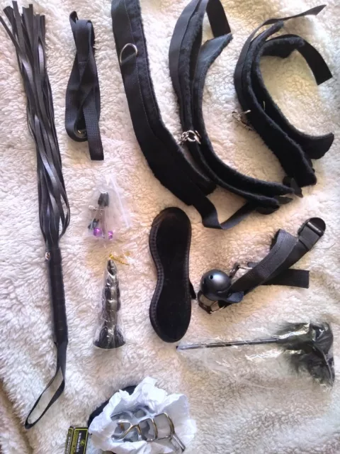 Accessoires coquins BDSM pour débuter - 10 pièces neuves