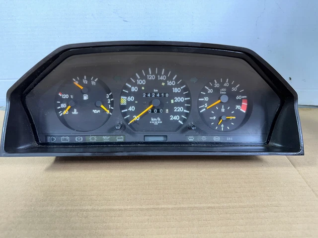 MERCEDES-BENZ M-KLASSE W164 A2519003200 Screen Kombiinstrument Tacho EUR 150,00 - DE