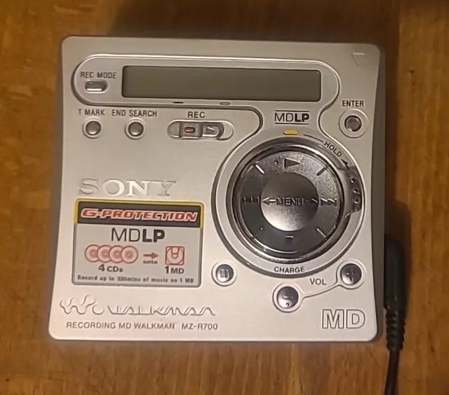 SONY Walkman MD Portable Minidisc Recorder MD Walkman MZ-R700 Gris - Fonctionne