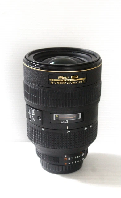 ZOOM NIKON NIKKOR AF-S  28-70 mm 1:2.8 D ED    - ARGENTIQUE ETNUMERIQUE-