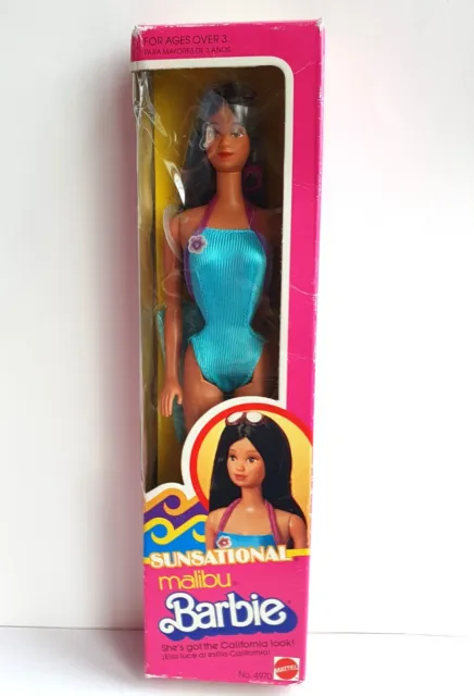 NRFB Barbie Malibu Sunsational version hispanique (moule de tête Teresa) - 1983