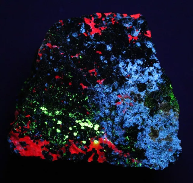 Hydrozincite fluorescent mineral, Sterling Hill Mine near Franklin, NJ