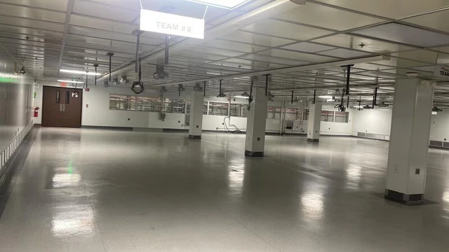 70'x70' 5000 Sq Ft Class 8 Clean Room by Clean Air Products Modular