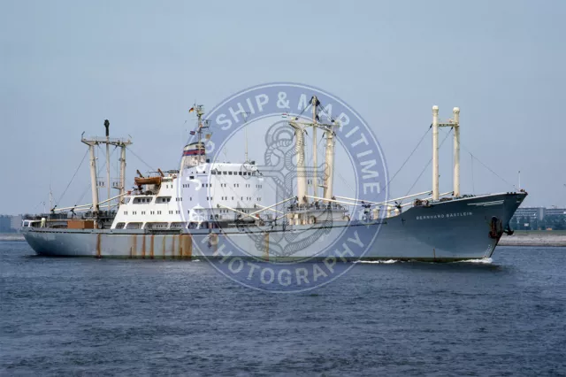 1965 Built East German Cargo Ship BERNHARD BASTLEIN - 6X4 (10X15) Photograph