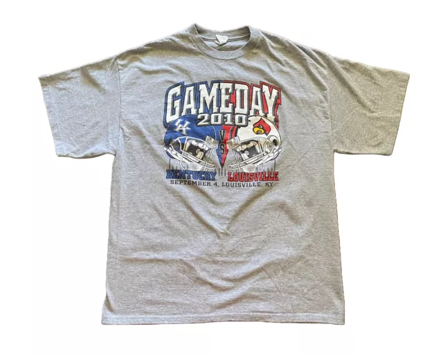 UK Wildcats Kentucky UL Cardinals Louisville Game Day 2010 NCAA Gray T Shirt XL