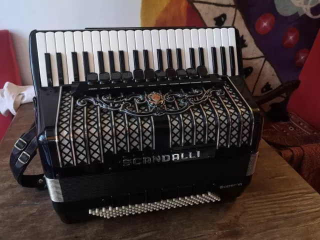 Akkordeon Scandalli Super VI Farfisa accordion