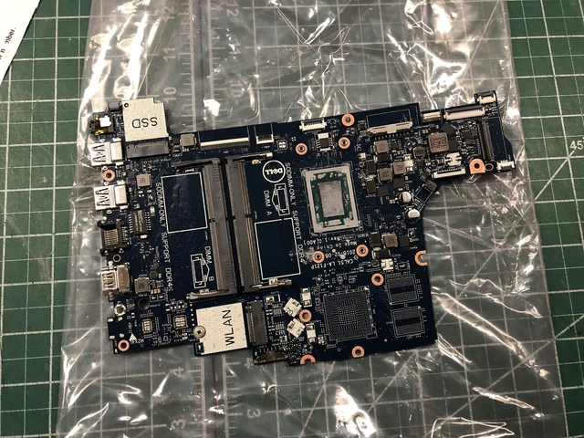 Dell Inspiron 3585 AMD Ryzen 3 2200U Motherboard LA-F121P 525HD as is #L5002