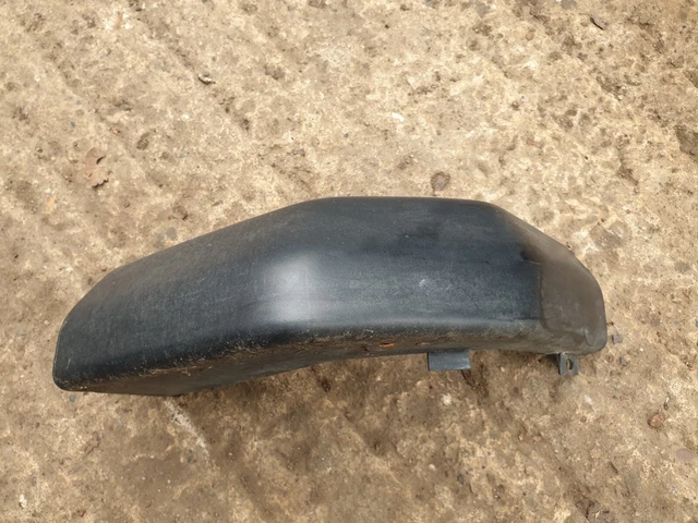 Land Rover OE LR140324 - Front Left Bumper Cover Spacer Panel