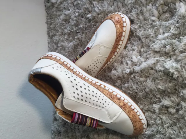 Monyberry sneakers 2024