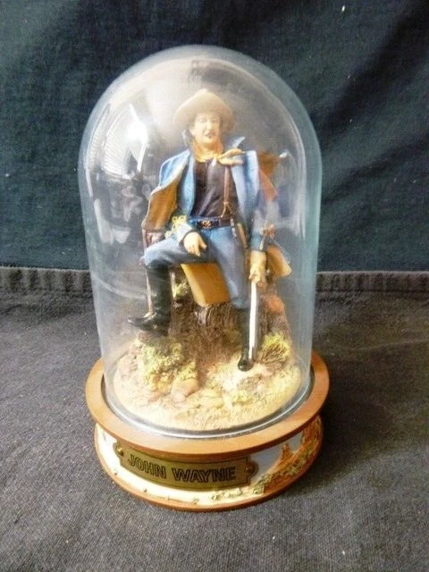 Franklin Mint John Wayne Figurine – She Wore a Yellow Ribbon -