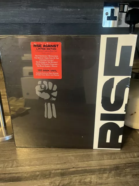 NEU Rise Against Limited Edition 8 Album Karriere Box Set [2001-2017] 180 g Vinyl!