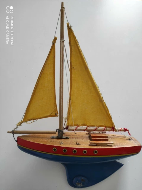 VOILIER DE BASSIN Ancien TIROT 500. 1950. Tout Bois. État Top. EUR 75 VOILIER DE BASSIN Ancien TIROT 500. 1950. Tout Bois. État Top. EUR 75