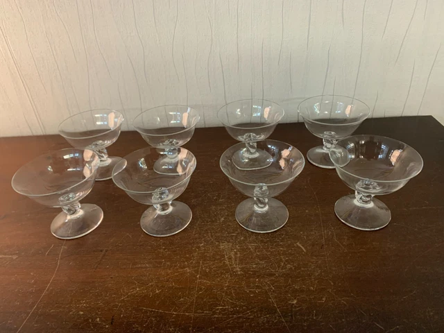 Coupe à Champagne Daum Modèle Briançon En Cristal - Prix à La Pièce