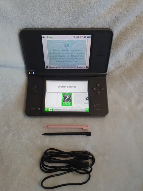 Restored Nintendo DSi XL (Burgundy) Handheld Video Game Console with Stylus  and Charger (Refurbished) 