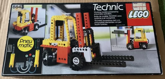 Lego Technic 8843 - Chariot Élévateur (Boîte + Notices + Pièces de rechange)