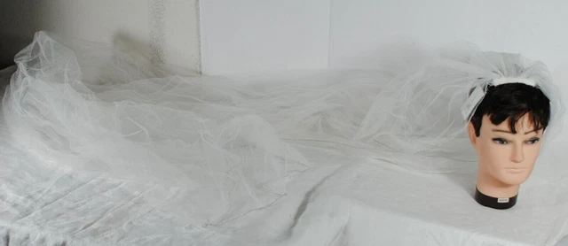 Cathedral Wedding Veil Ven Style Class Style 4511-0143 (Ivory 104Inches) NWT
