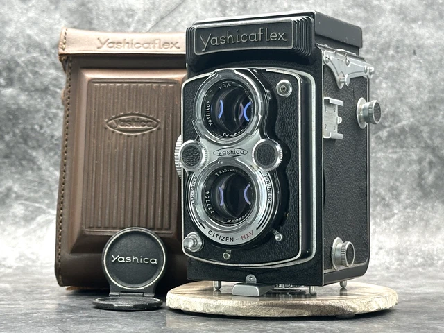 Reflex Camera Yashicaflex B 完動品◎YASHICAFLEX 新B型 二眼レフ ケース