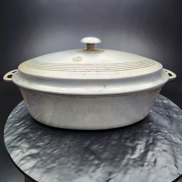 Vintage Wagner Ware Sidney 263 Oval Roaster with Lid, Cast Iron Cookware 🍳🥘