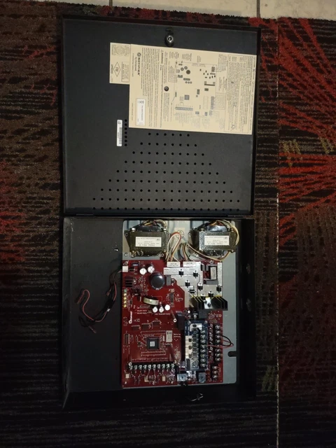 Notifier power supply FCPS-24S8
