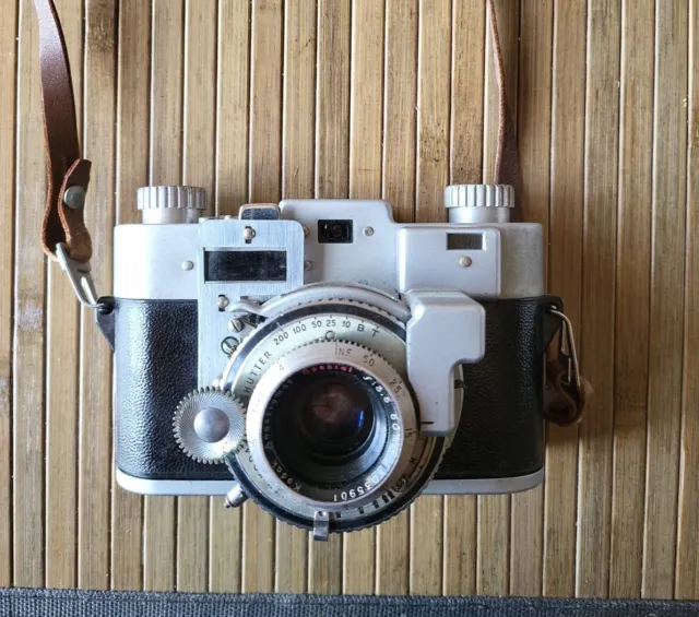 Cámara Kodak 35 vintage con correa de cuero de 1947 como no está probada