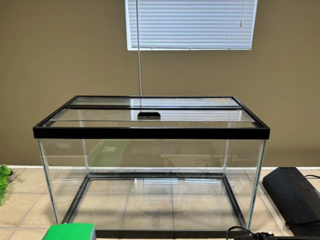 10gal Fish Tank With Glass Lid