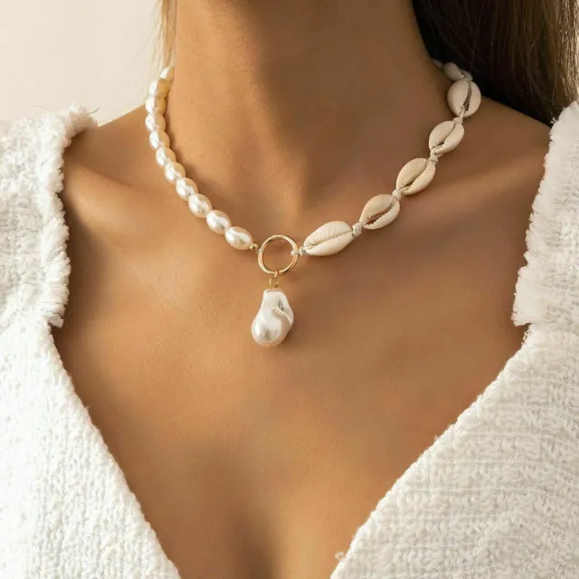 Pearl Shell Necklace Women Natural Pendant Chain Boho Jewelry Choker Sea Colar
