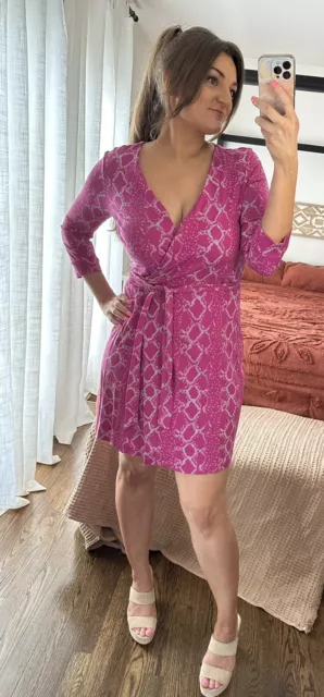 Diane Von Furstenberg Size 10 Julian Pink Python Wrap Dress