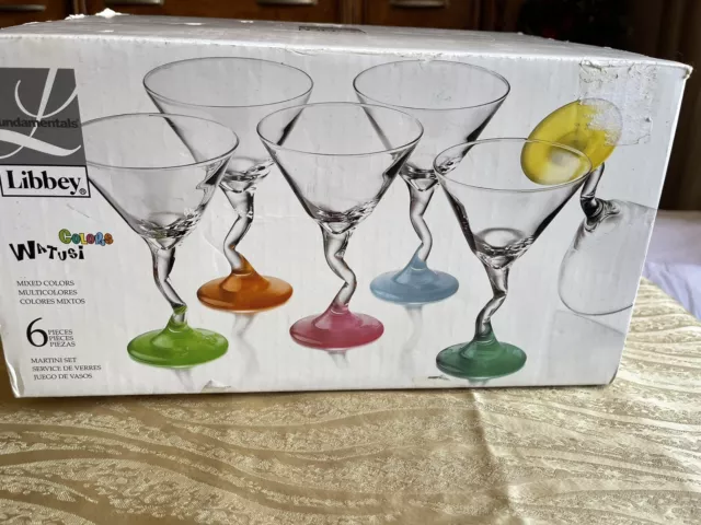 https://www.picclickimg.com/ymcAAOSwjWticb~-/Libbey-Clear-Mixed-Colors-Martini-Glass-Set-Of.webp
