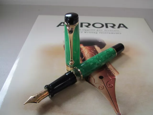 Aurora Primavera Limited Edition 18kt gold nib fountain pen M nib MIB