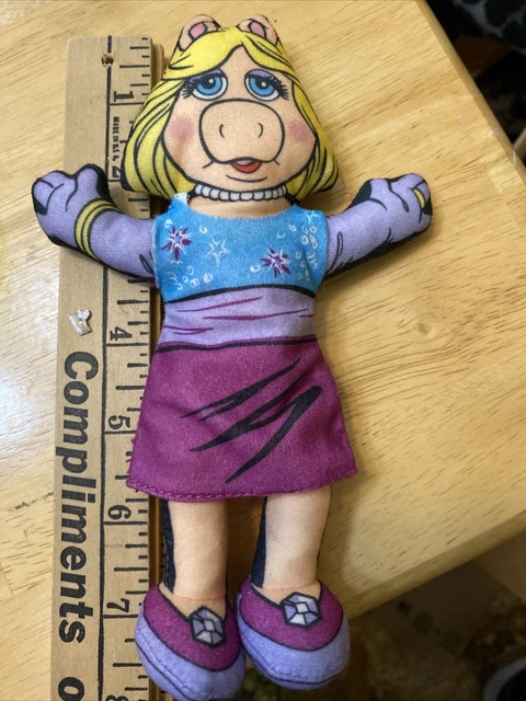 Miss Piggy Blockbuster Video Rental 1998 Muppet Stars Plush Figure Cloth Doll 7"