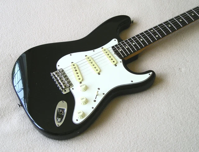 Fender Squier Stratocaster Japan. Naturally aged, relic roadworn electric guitar