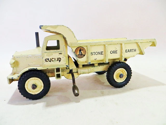 DINKY TOYS JOHNSON 2 Ton Dumper Truck Good Original Condition
