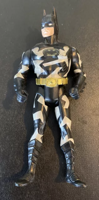 1990 Kenner DC Comics Camo Batman Dark Knight 5” Action Figure