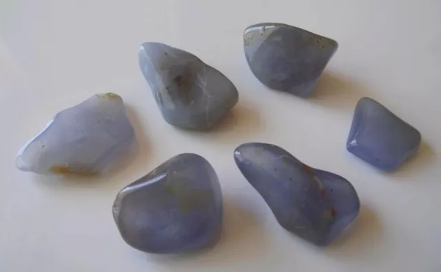 Lot de 6 Pierres Roulées en Calcédoine Bleue ( 29,4 g)