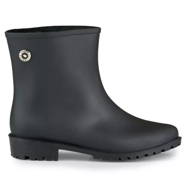 Black matte women's wellies above the ankle