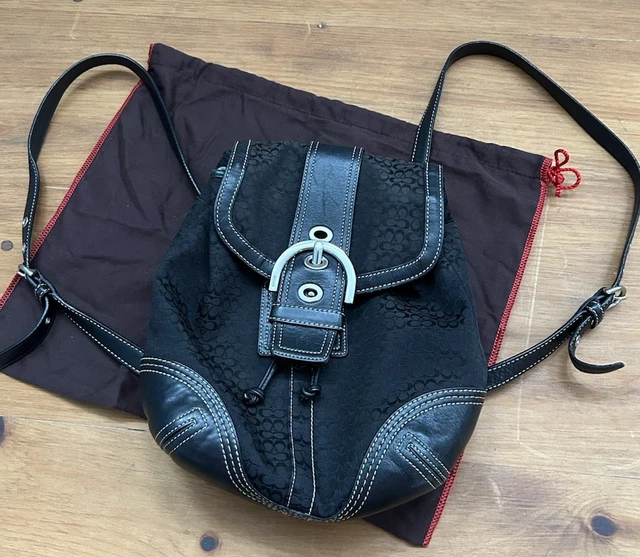 VINTAGE COACH BLACK Leather Drawstring Backpack Flap Buckle  display picture 2