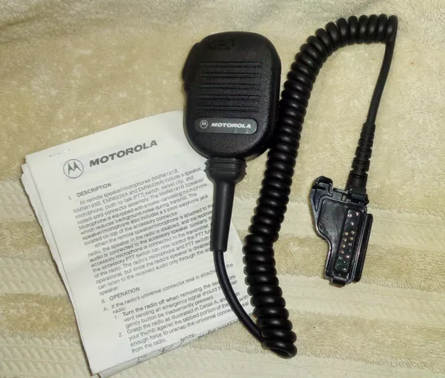 Motorola NMN6193B Speaker Shoulder Clip Microphone HT1000 MT2000 XTS1500 GP9000