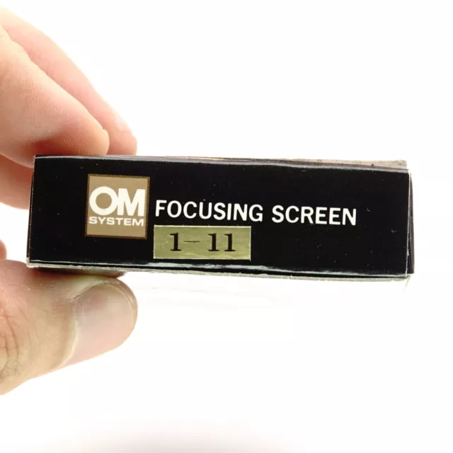 Olympus OM System Matte Disc Focusing Screen 1-12 Cross Hair Clear Field Macro