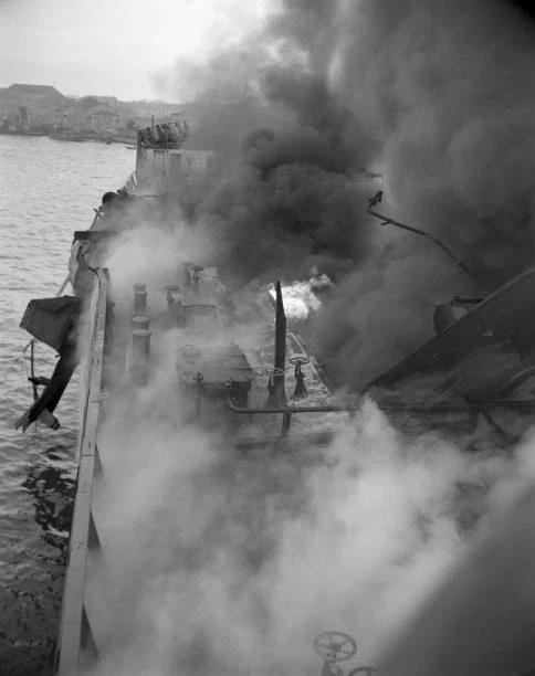 Eressing THICK SMOKE EGRESSING From The Deck Of The Oiler Tank Luisa On F - 1951 ...