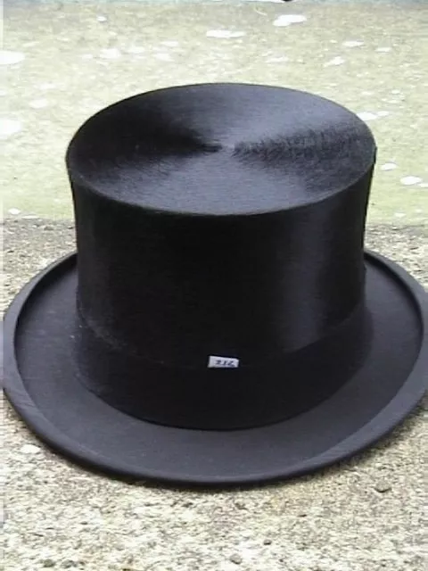 216 - Cappello top Continental nero seta taglia 71⁄4