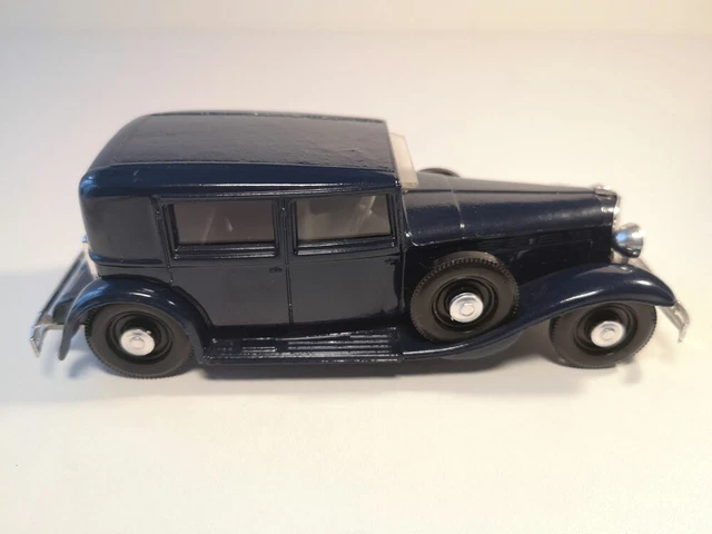 Voiture de collection - Solido, Renault Reinastella type RM2 - 1934 1/43