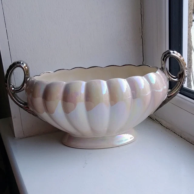 Vintage H J Woods Burslem Lustreware Ivory Cream Mantle Trophy Vase Planter