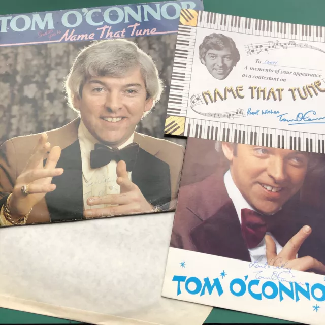RARE Tom O'Connor NAME THAT TUNE TV Game Show Soundtrack LP+BOOK (AUTOGRAPHED)